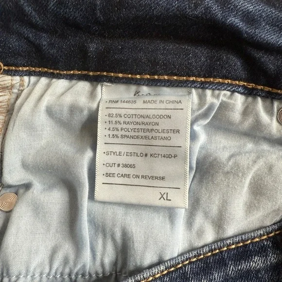 Kancan‎ High Rise Skinny Jeans Womens XL Dark Blue Distressed Frayed Hem - Picture 7 of 9